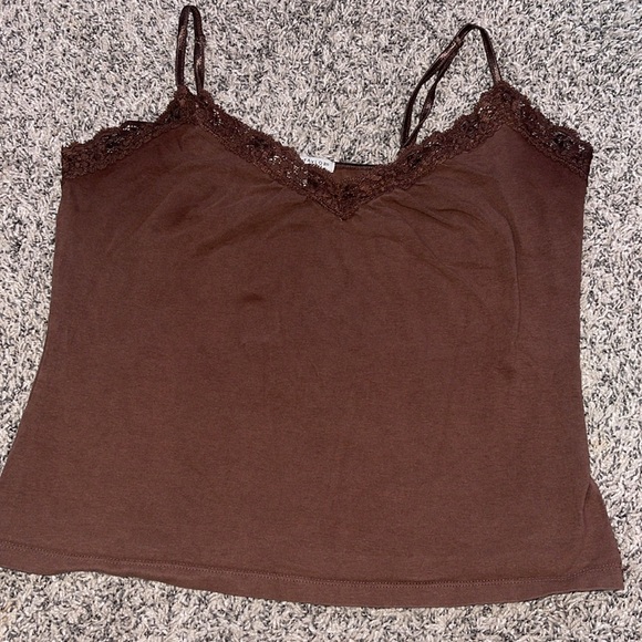 brown tank with lace deep vneck size Medium - Picture 6 of 16